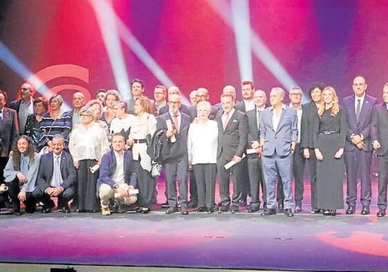 La C Mara De Comercio De Lorca Y Puerto Lumbreras Homenajea A Una